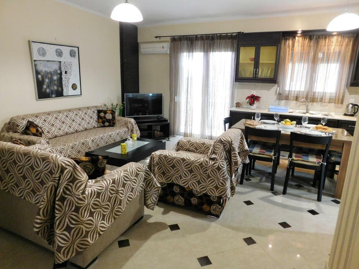 Eleni Apartment Pigí Екстериор снимка